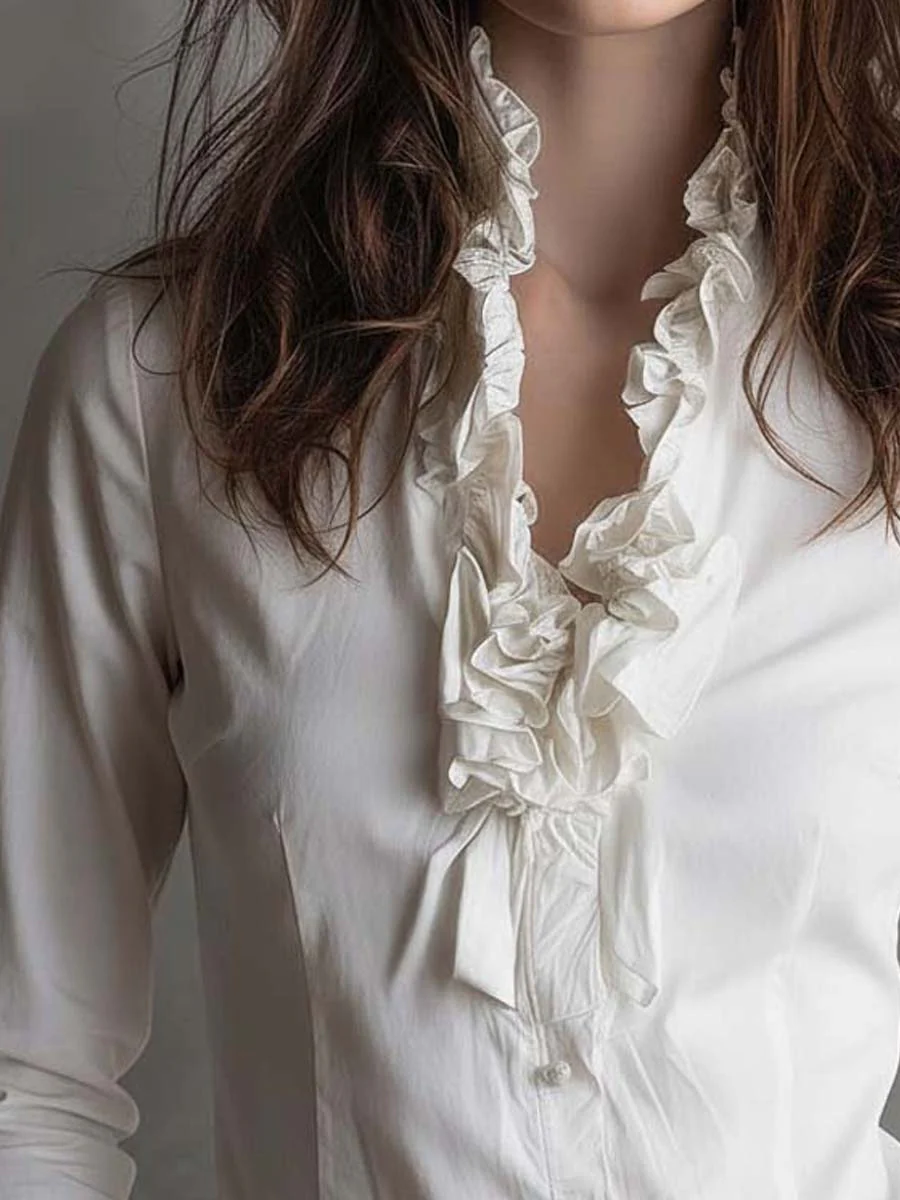 Vintage-Inspired White Ruffle Trim Blouse - Image 2