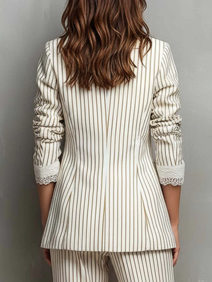 Vintage Striped Lace Short-sleeved Blazer - Image 3